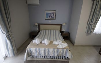 Philoxenia Hotel