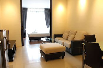 Grand Service Suite At Times Square
