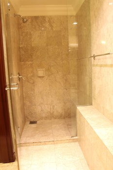Grand Service Suite At Times Square