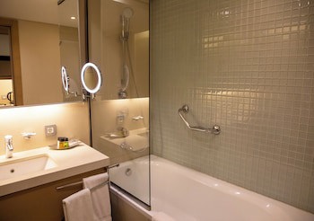 Saifi Suites