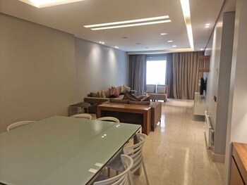 Saifi Suites