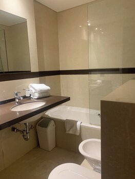 Saifi Suites