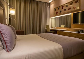Saifi Suites