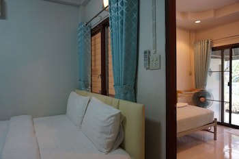 Baan Taweesuk