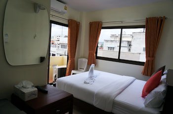 Baan Taweesuk