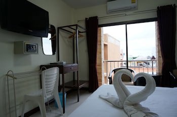 Baan Taweesuk