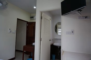 Baan Taweesuk