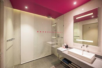 Asaya Hotel Kota Kinabalu - Refurbished 2024