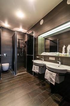 Bartolomeo Best River Resort