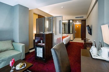 Emersia Hotel & Resort