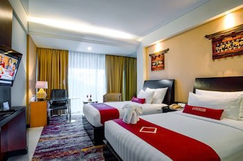 Emersia Hotel & Resort