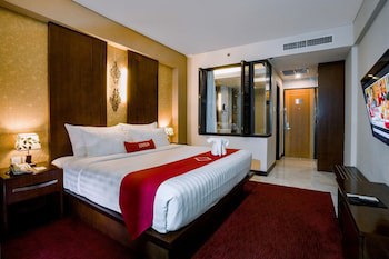 Emersia Hotel & Resort