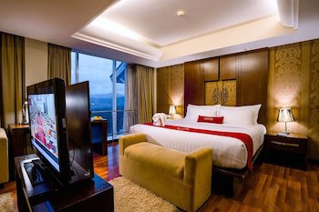 Emersia Hotel & Resort