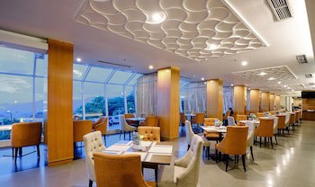 Emersia Hotel & Resort