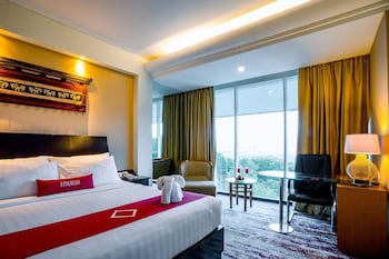 Emersia Hotel & Resort