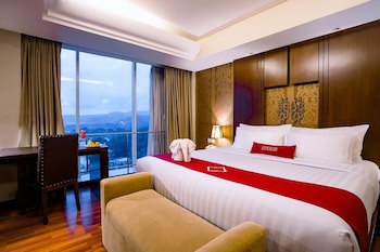 Emersia Hotel & Resort