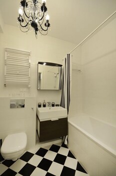 Dom & House - Apartments Waterlane