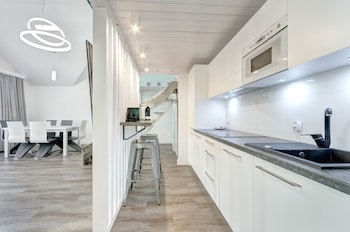 Dom & House - Apartments Waterlane