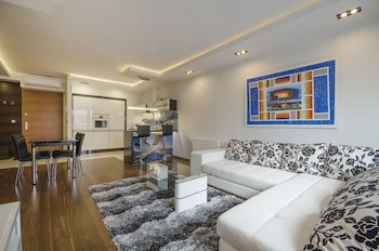 Dom & House - Apartments Waterlane