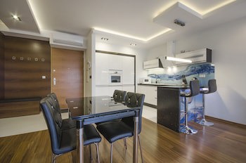 Dom & House - Apartments Waterlane