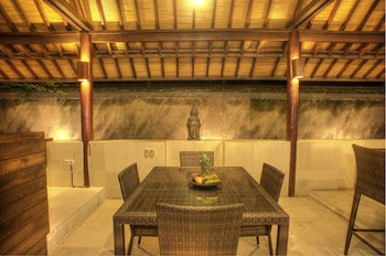 Gili Villas