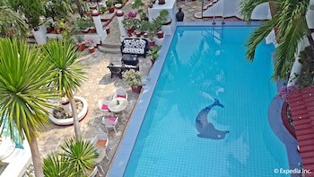 White Castle Resort & Hotel