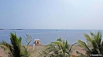 White Castle Resort & Hotel