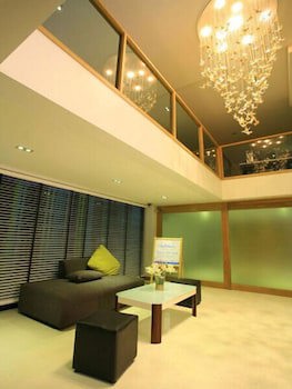 Dream D Residence