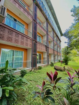 Chawlada Hotel