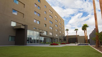 Holiday Inn Express & Suites Hermosillo, An Ihg Hotel