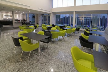 Holiday Inn Express & Suites Hermosillo, An Ihg Hotel