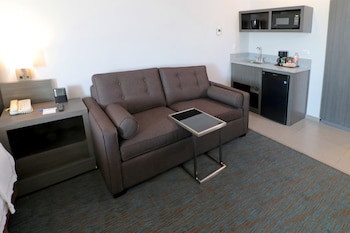 Holiday Inn Express & Suites Hermosillo, An Ihg Hotel