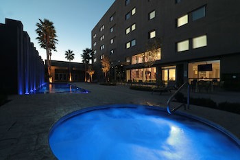 Holiday Inn Express & Suites Hermosillo, An Ihg Hotel