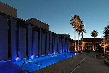 Holiday Inn Express & Suites Hermosillo, An Ihg Hotel