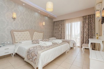 Maranton Beach Hotel galeri fotoğrafı