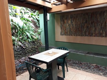 Rainforest Eco Lodge