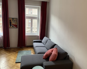 Govienna Homelike City Apartment