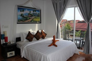 Golden Orchid Angkor