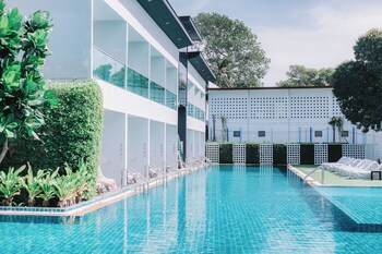 Chaolao Cabana Resort