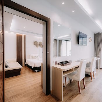 Chaolao Cabana Resort