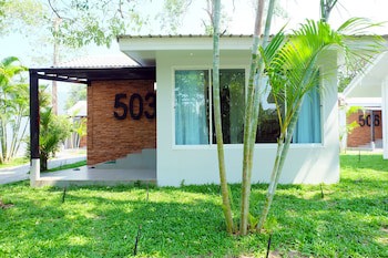 Chaolao Cabana Resort