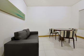 Garden Hotel