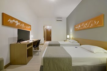 Garden Hotel