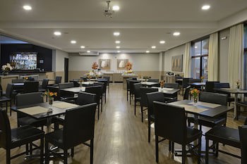 Garden Hotel