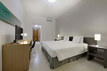 Garden Hotel