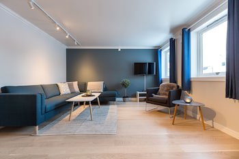 Enter Tromsa Apartments