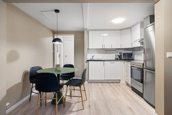 Enter Tromsa Apartments