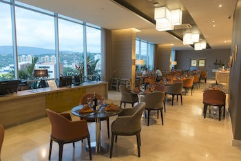 Holiday Inn Cucuta, An Ihg Hotel