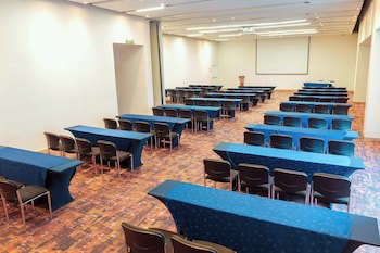 Holiday Inn Cucuta, An Ihg Hotel