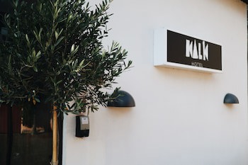 Kalk Hotel
